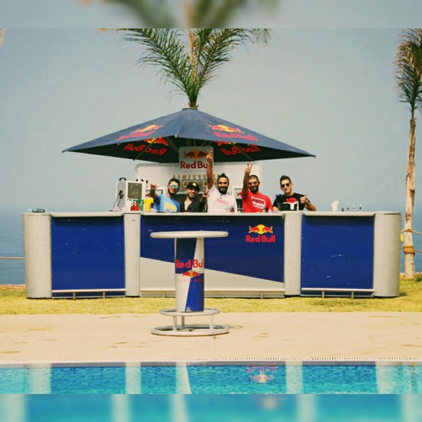 Wet n' Wild Summer Pool Party